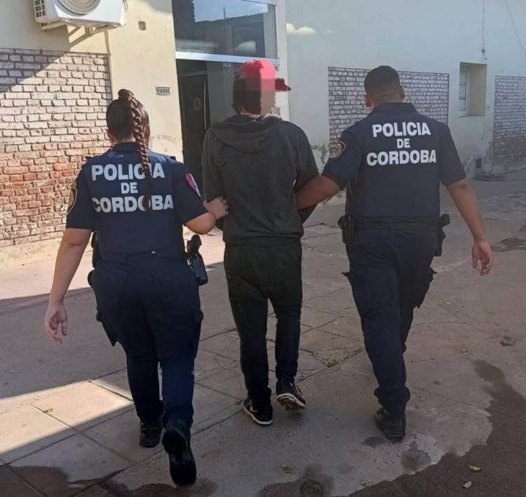 APREHENSIÓN DE MASCULINO POR PEDIDO DE DETENCIÓN VIGENTE