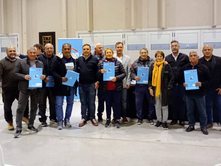 El municipio entregó 140 escrituras a vecinos de nuestra ciudad