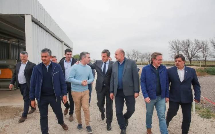 Sergio Massa suspendió las retenciones lácteas por 90 días