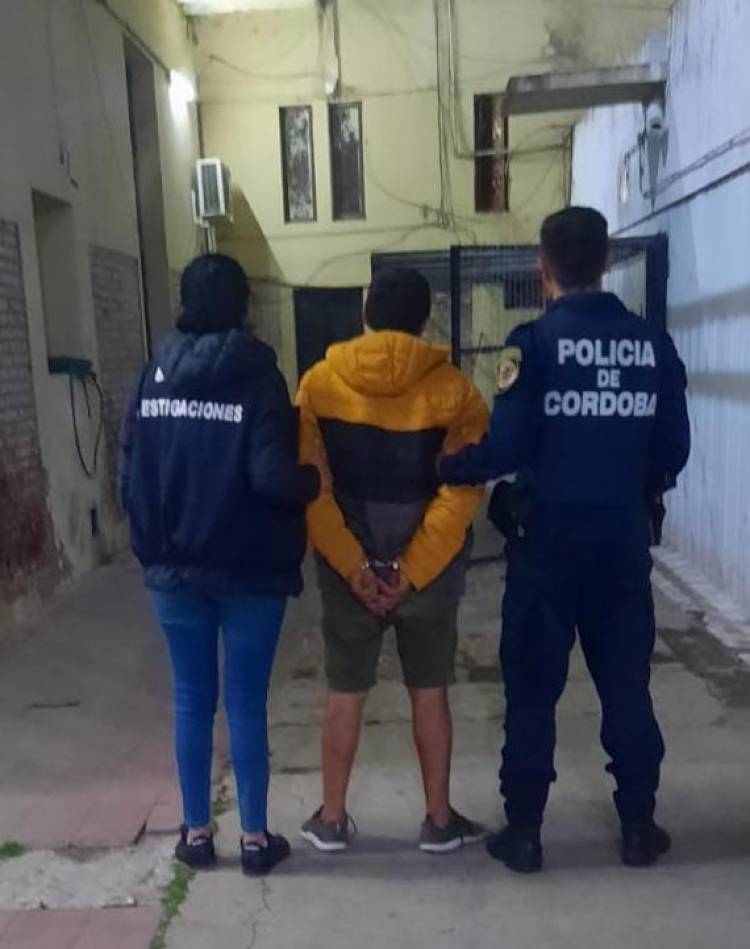 APREHENSIÓN DE MASCULINO CON PEDIDO DE DETENCIÓN