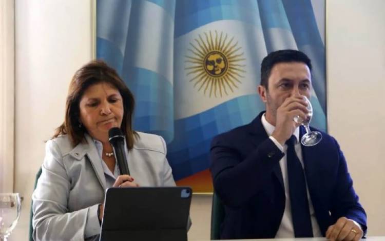 Patricia Bullrich expresó su apoyo a Milei: "No podemos ser neutrales"