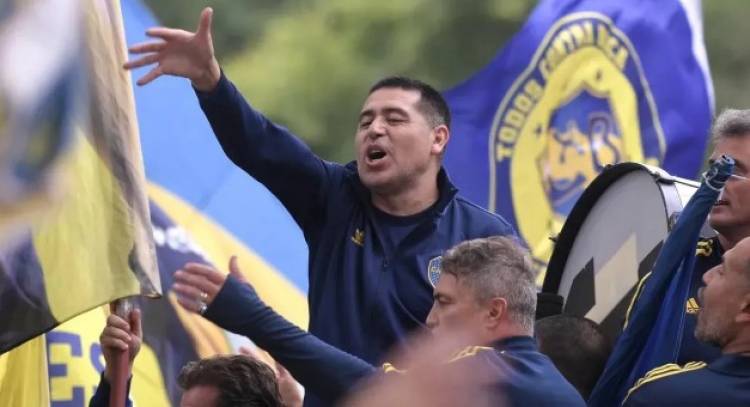 Elecciones en Boca: Riquelme arrasó y se impuso ante la fórmula de Mauricio Macri por 20 puntos