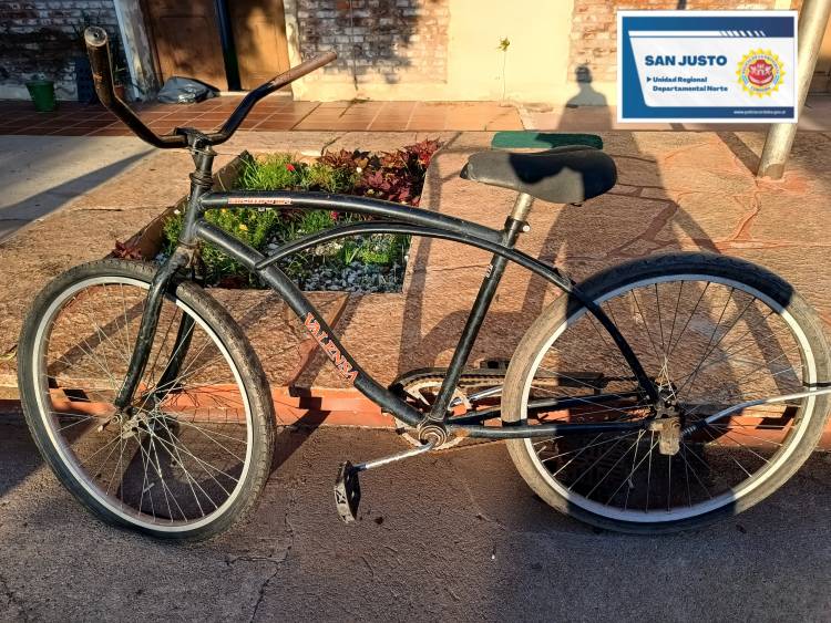 APREHENSIÓN DE MASCULINO - RECUPERO DE BICICLETA SUSTRAÍDA