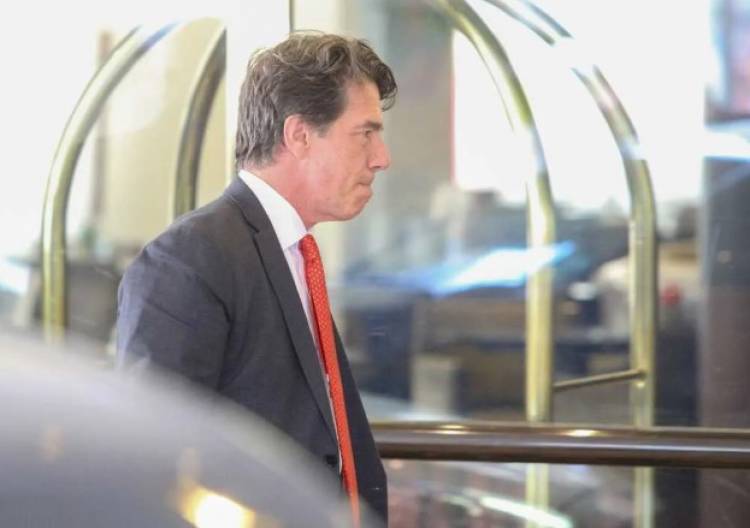 Con un DNU, Milei le dio a Posse el control de los medios públicos: podrá intervenir en los contenidos