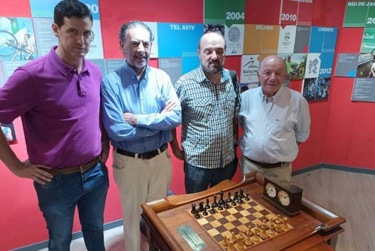 Córdoba homenajea al gran ajedrecista Erich Eliskases en el Museo del Deporte