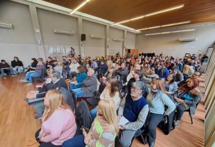 UEPC aceptó la propuesta salarial del Gobierno de Córdoba