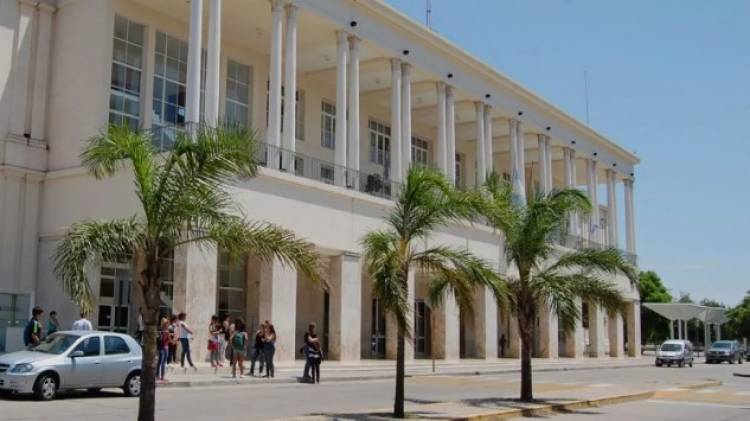 Ataque de Milei a la educación pública: la UNC se pronunció a favor de la libertad de expresión