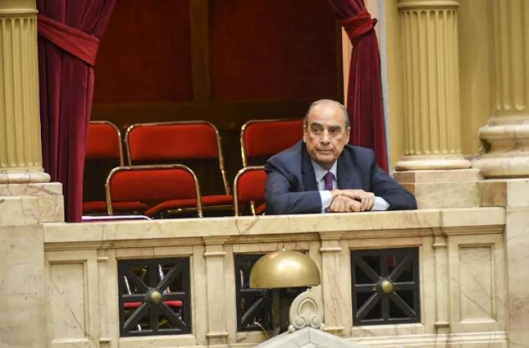 Ley Bases: el Gobierno calcula un piso de 38 votos en el Senado y contempla la posible vuelta a Diputados