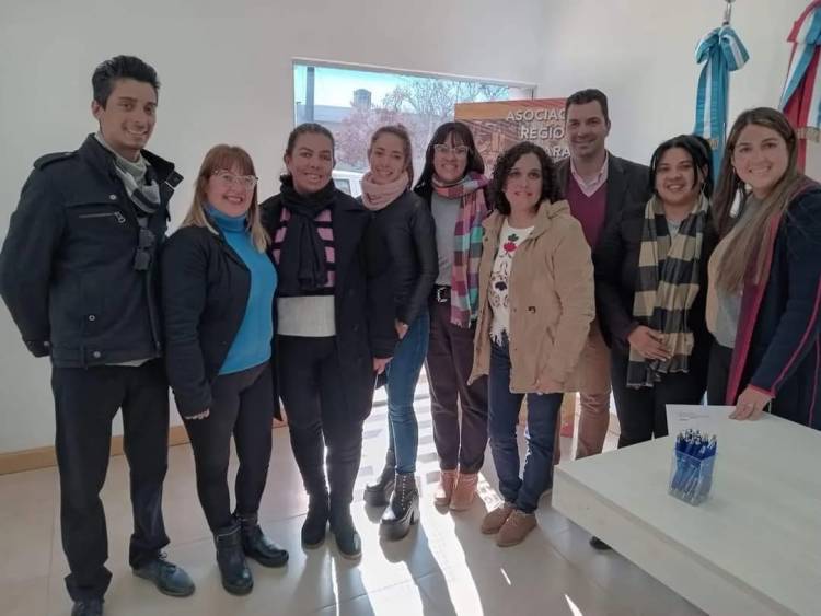 La asociación regional para el desarrollo del departamento castellanos entrego microcréditos a emprendedores de Frontera