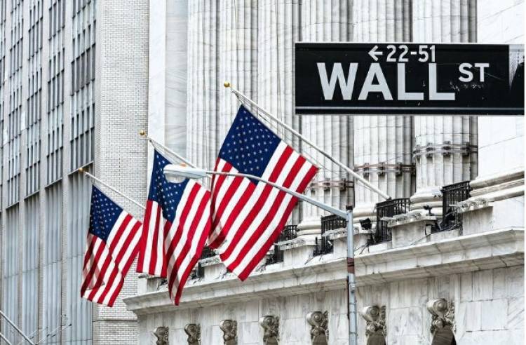 Wall Street vivió un desplome de sus índices, ante el temor de que EEUU entre en recesión