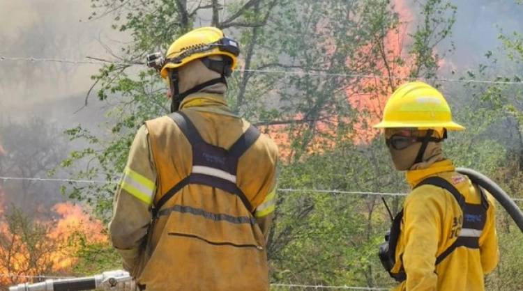 Temor en Córdoba por el posible reinicio de focos de incendio durante el fin de semana