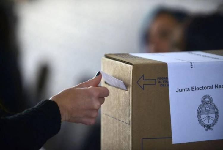 El Senado debate en comisión la suspensión de las PASO y apunta a tratarlo en la próxima semana