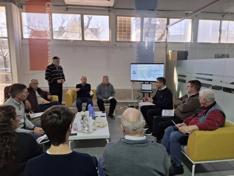 Municipio y sectores productivos de San Francisco impulsan programas de empleo y capacitación