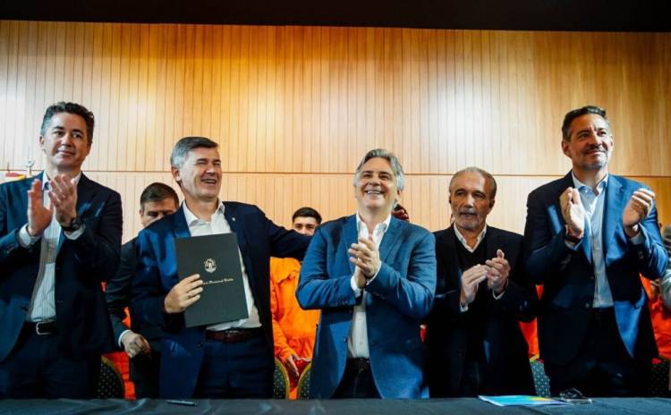 Llaryora y Passerini anunciaron el ensanche e iluminación del Camino San Antonio
