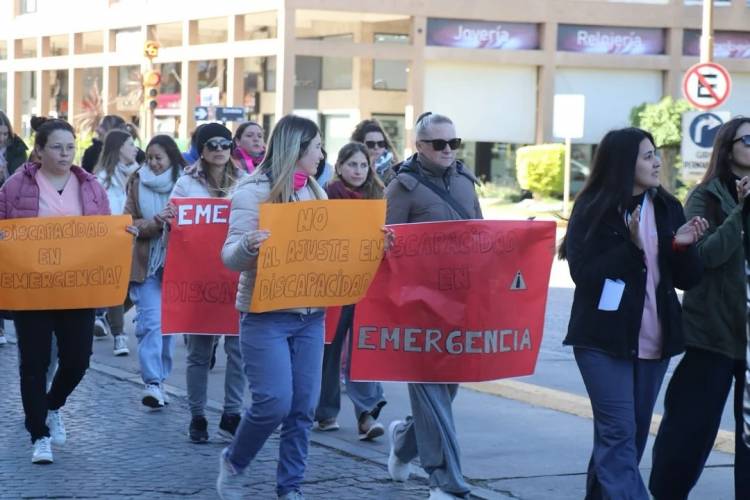 Discapacidad: convocan a una vigilia en San Francisco contra el veto legislativo
