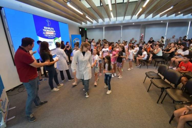 Abren las inscripciones para la Escuelita Tecnológica de Verano 2026 en la Tecnoteca