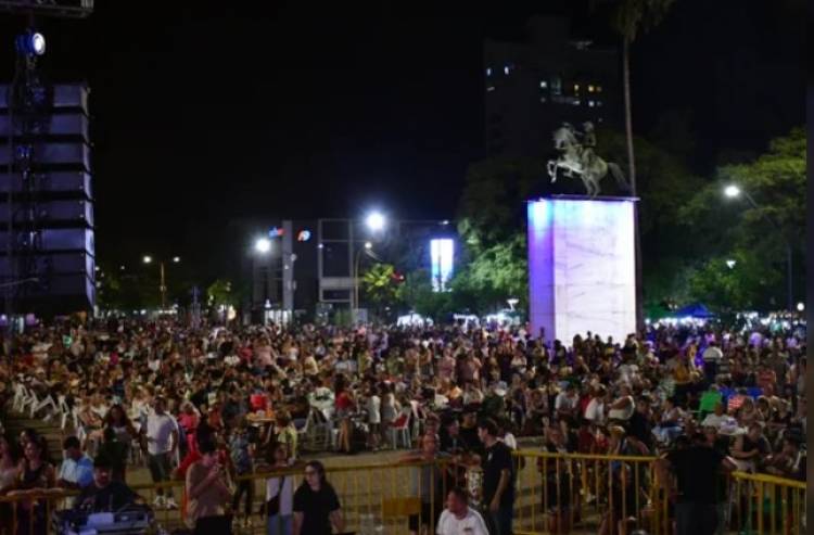 La Peatonal San Francisco vivirá su quinta noche: la grilla para el domingo 8 de febrero