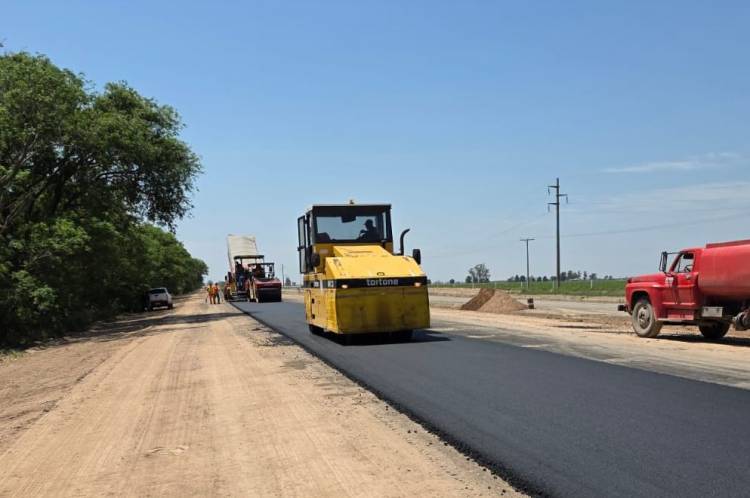 San Justo: La repavimentación de la RP 17 entra en la recta final