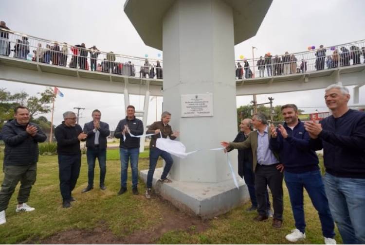 “Somos parte de un momento histórico”, dijo Bernarte en la inauguración del bulevar 9 de Julio y bicisenda
