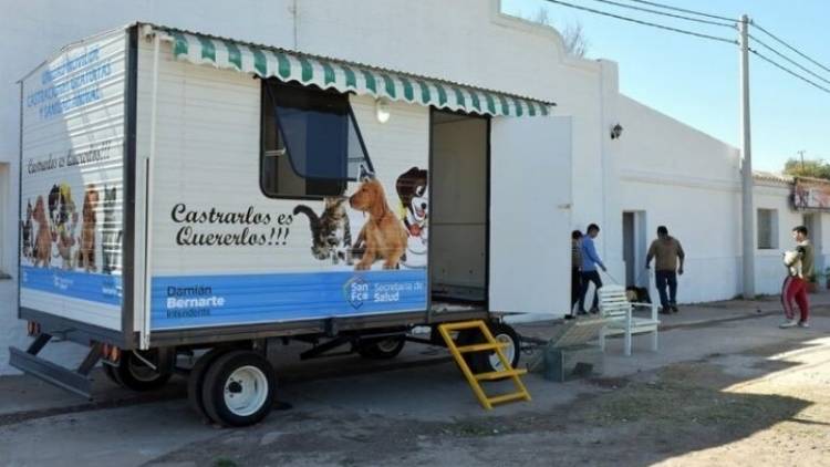 Esta semana el Móvil Quirúrgico Municipal sigue recorriendo los barrios