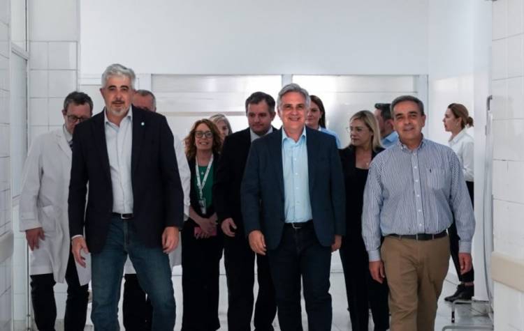 El Hospital Córdoba inauguró la renovada terapia intensiva del Servicio del Quemado