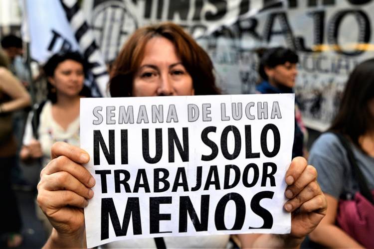 El Gobierno demora los fondos de la reforma laboral y estira los plazos para las indemnizaciones