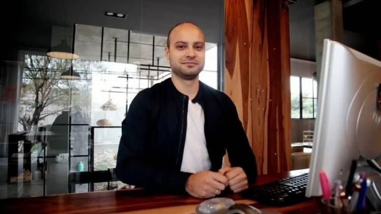 Otorgan prisión domiciliaria al presidente del Colegio de Arquitectos, Nicolás Paulín